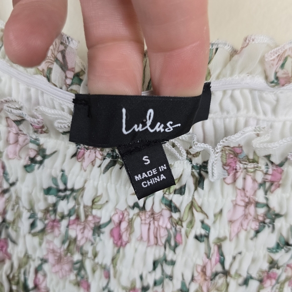 Lulu's Storybook Softness Ivory Floral Print Crop Top Size S - Picture 4 of 6